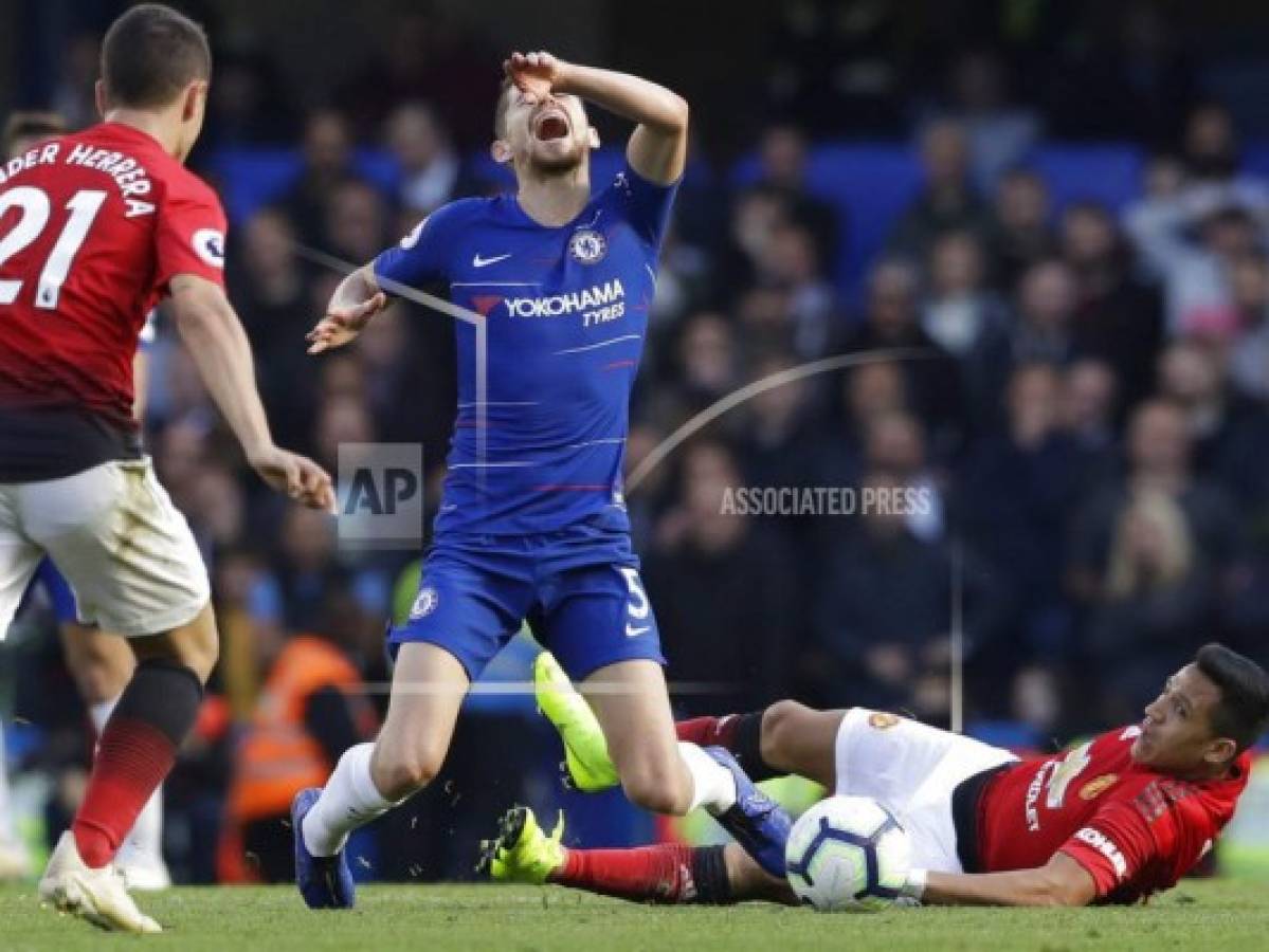 Man U deja escapar victoria en último suspiro ante Chelsea 