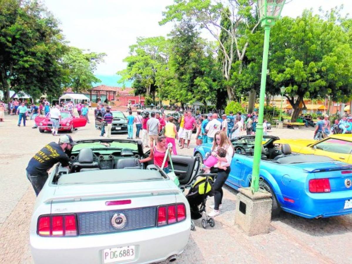 Comayagua se llena de visitantes por fiestas morazánicas