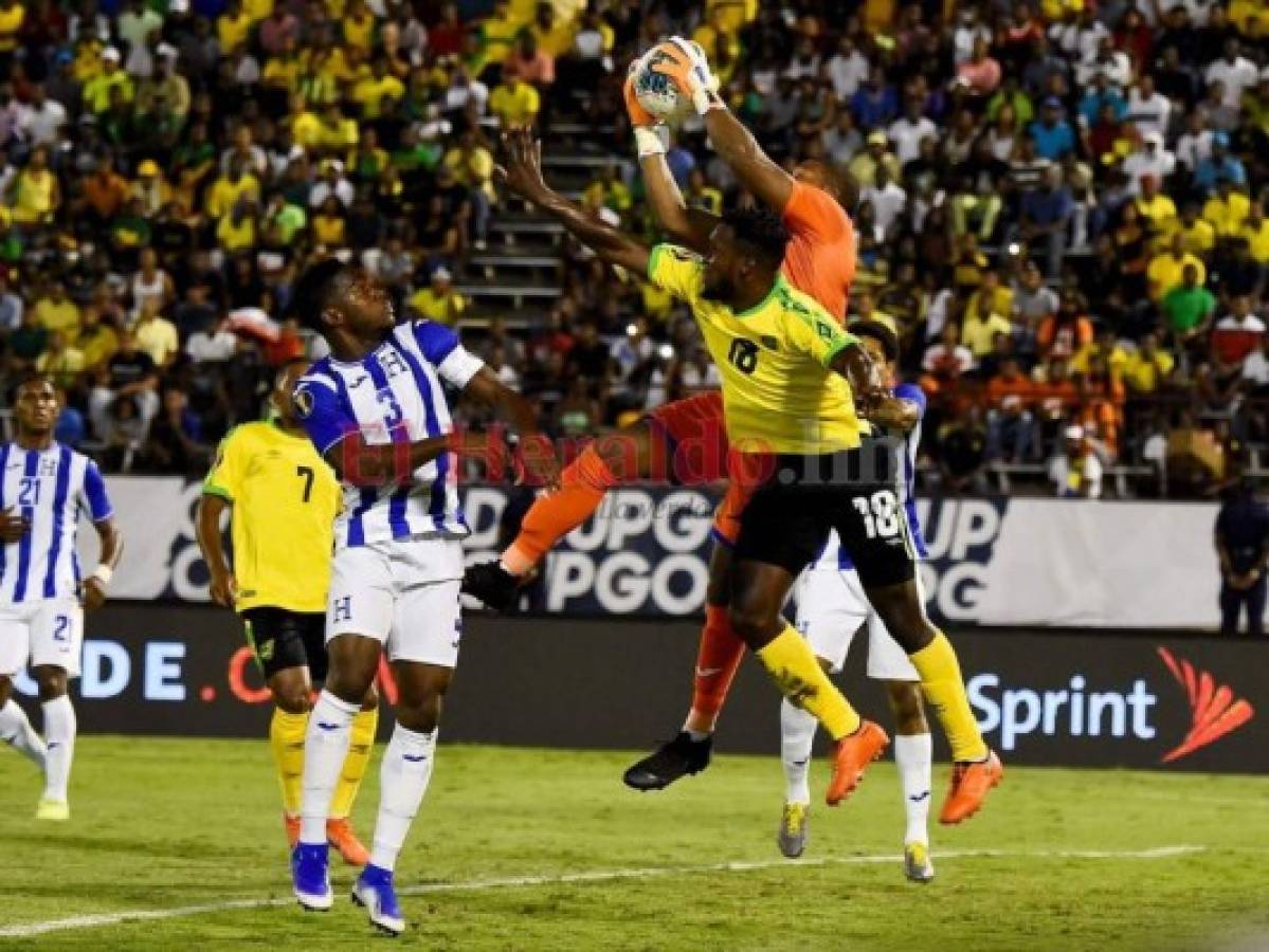 Opaco debut de Honduras al caer 3-2 ante Jamaica en Copa Oro