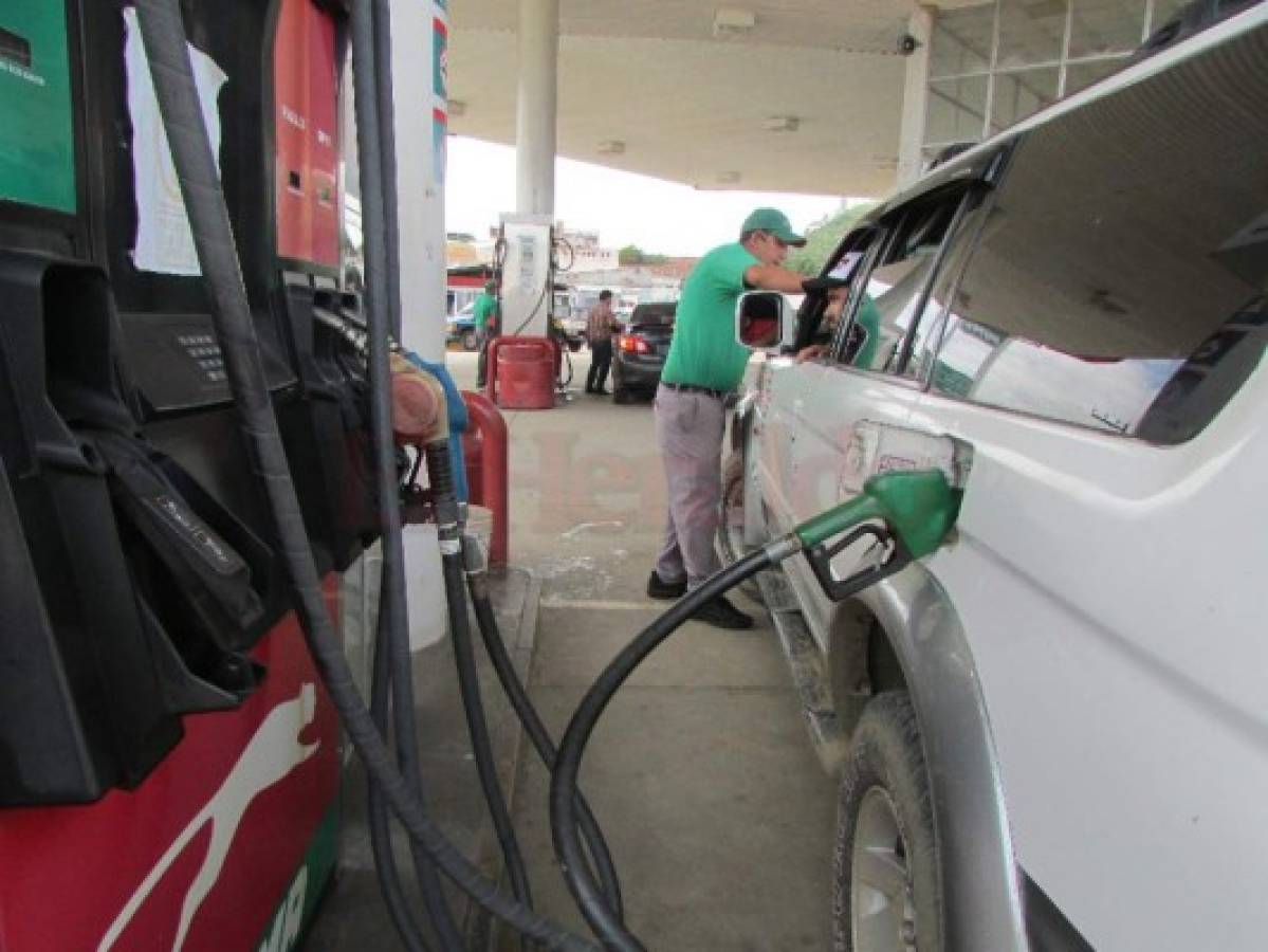 En vigencia este lunes la nueva alza en los precios de los combustibles