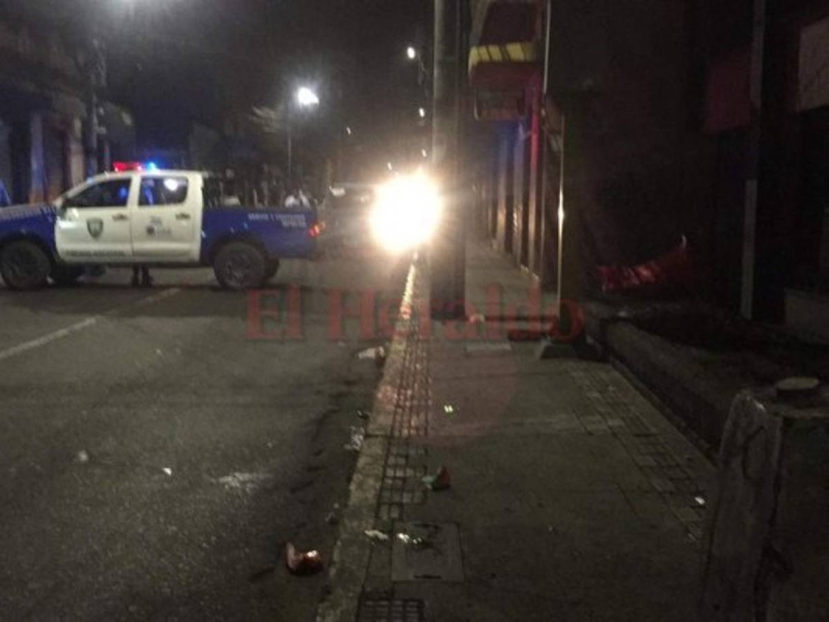 Hallan cuerpo encostalado en la segunda avenida de Comayagüela