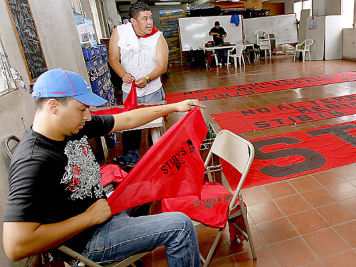 Obreros alzarán sus voces contra la privatización de servicios públicos