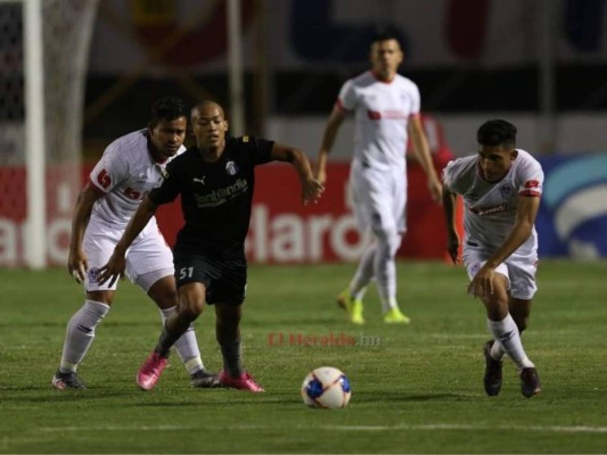Yustin Arboleda rescata derrota de Olimpia sobre Honduras Progreso