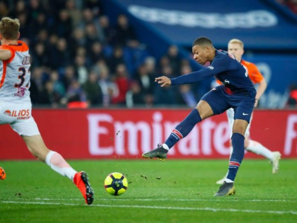 Mbappé marca un doblete en la remontada del PSG frente al Caen
