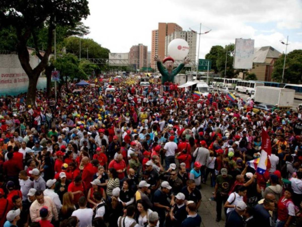 Constituyente de Maduro se instaló en Venezuela pese a rechazo internacional