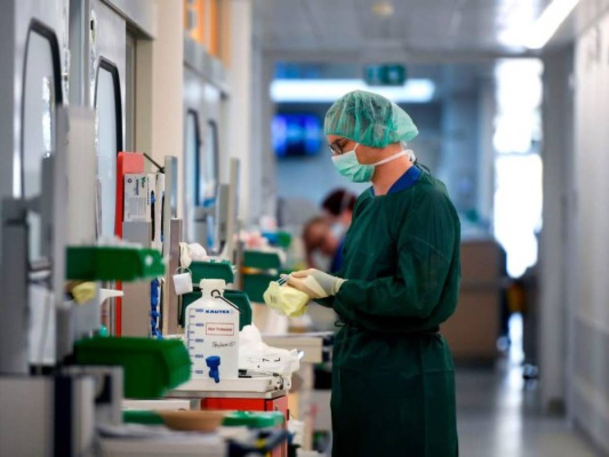 España supera los 9,000 muertos por coronavirus