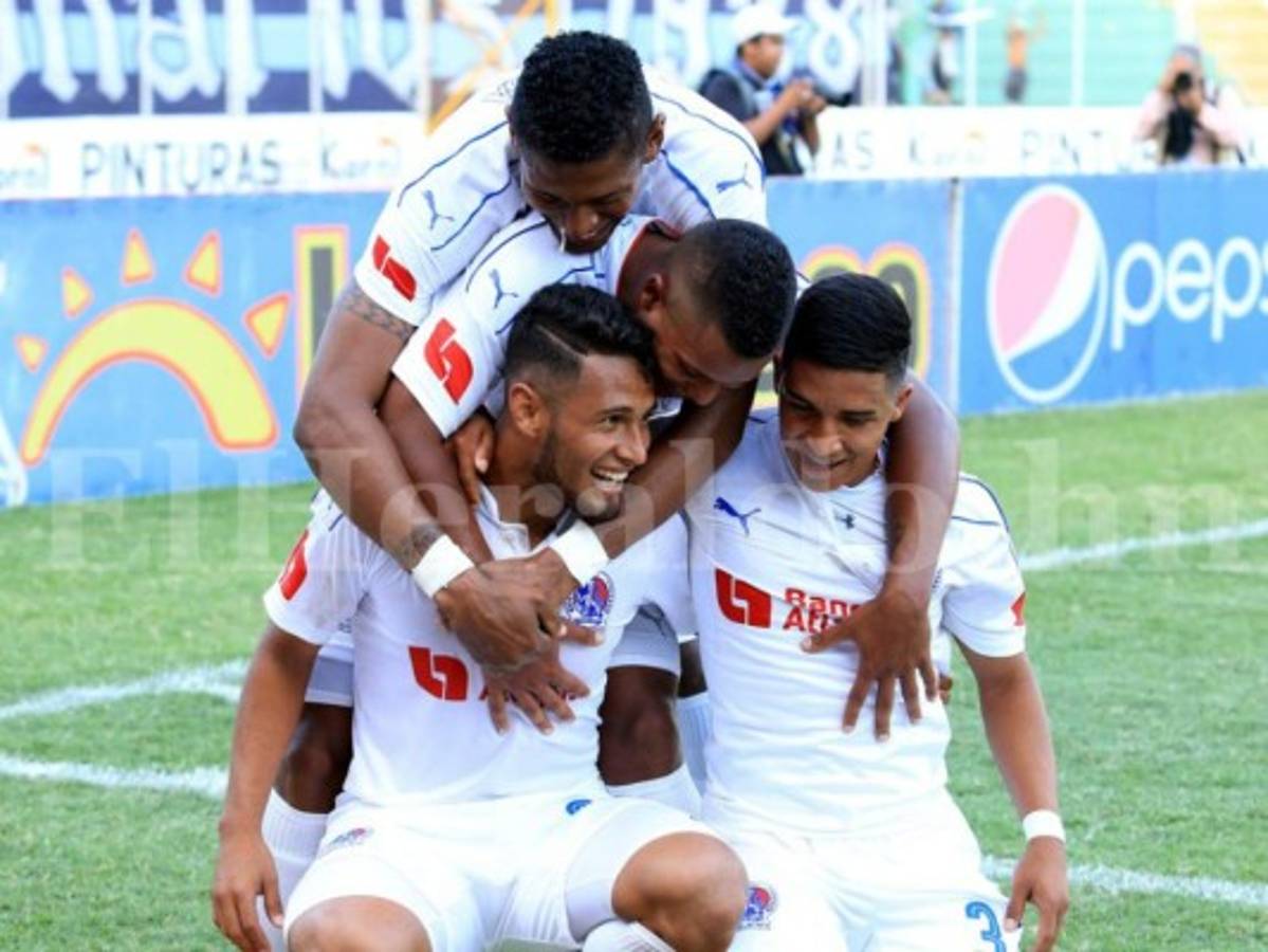 Olimpia se clasificó a la ronda 1 como Honduras 4 por el mejor promedio de puntos en la tabla. Toma cupo porque Motagua fue 'bifinalista'. Olimpia en palabras claves ocupará el puesto que por ley correspondía a 'Guatemala 2'. Foto: Ronal Aceituno / Grupo OPSA.