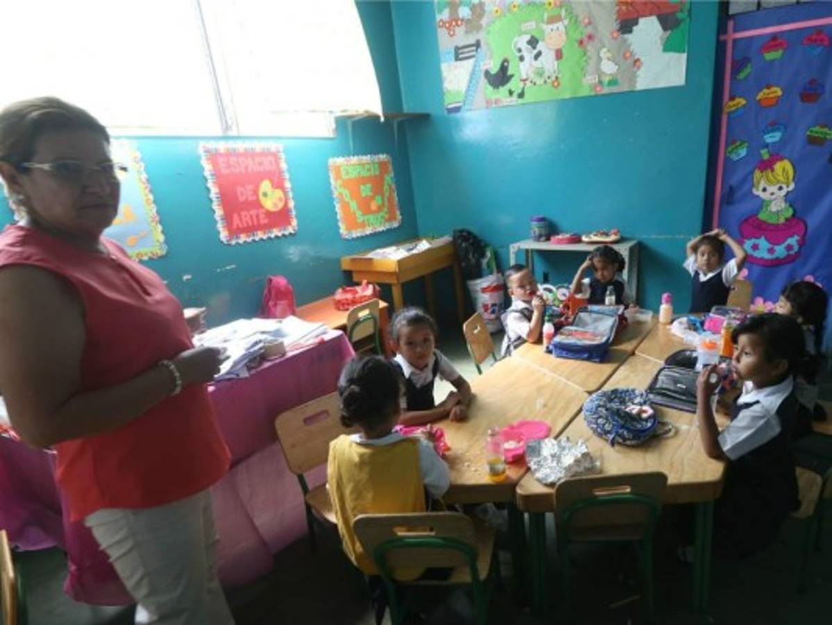 Estudiantes del CEB José Santos Guardiola, comprometidos con el ambiente  