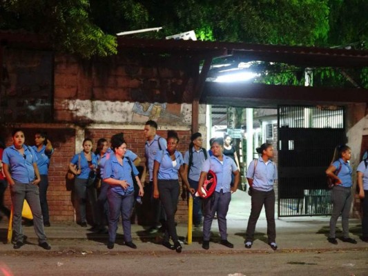 Disminuye la matrícula de la jornada nocturna