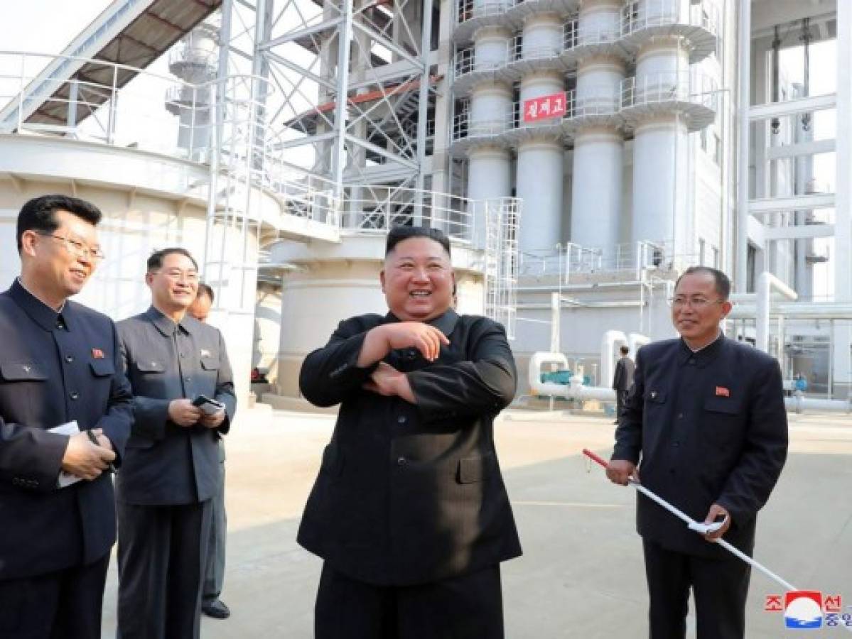 Kim Jong Un aparece en público tras misteriosa desaparición