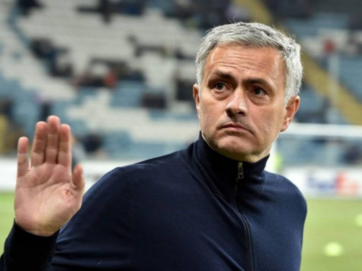 José Mourinho se olvida del Manchester United para convertirse en comentarista de televisión