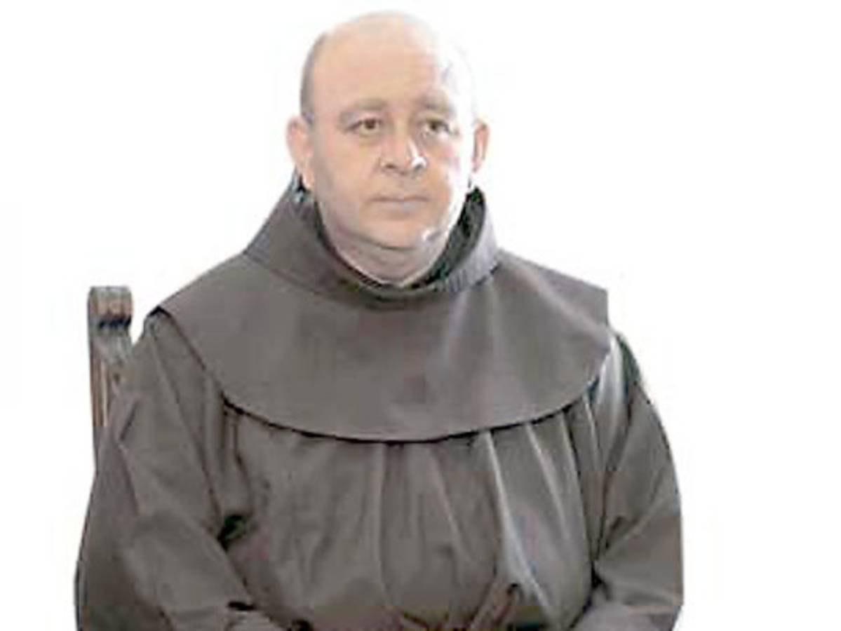 Benedicto XVI nombra nuevo obispo en Olancho