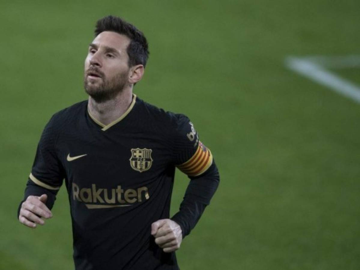 ¿Messi al PSG? 'No es momento de hablar de ello', responde Leonardo 