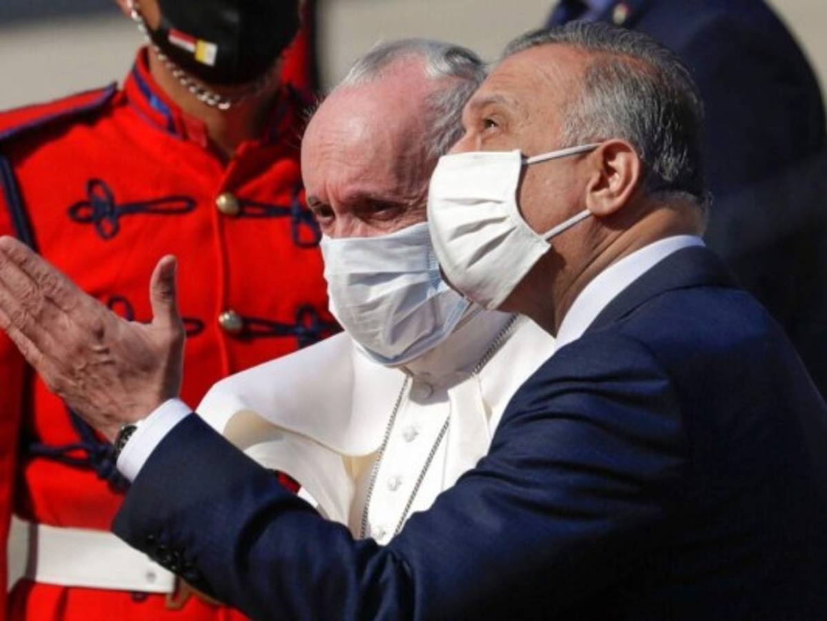 El papa Francisco pide a Irak que apoye a su minoría cristiana