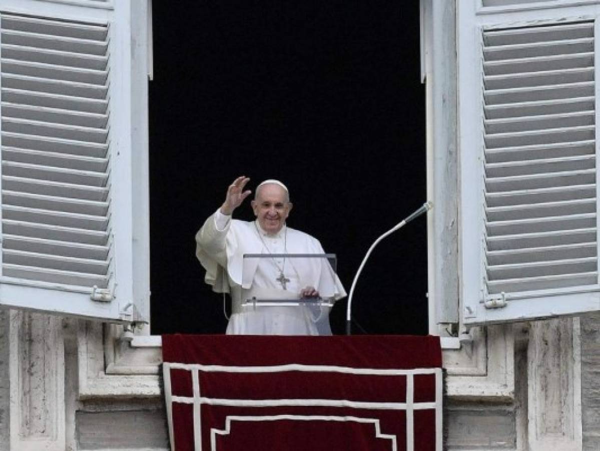 El papa Francisco rechaza 'cualquier instrumentalización' del drama de los migrantes  