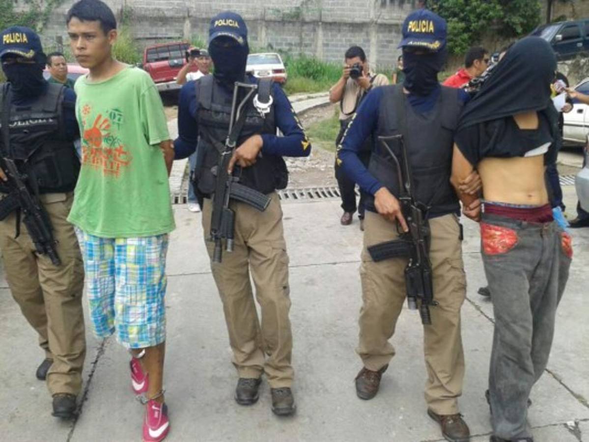 Honduras: Detienen a dos miembros de banda 'Los Benjamins'