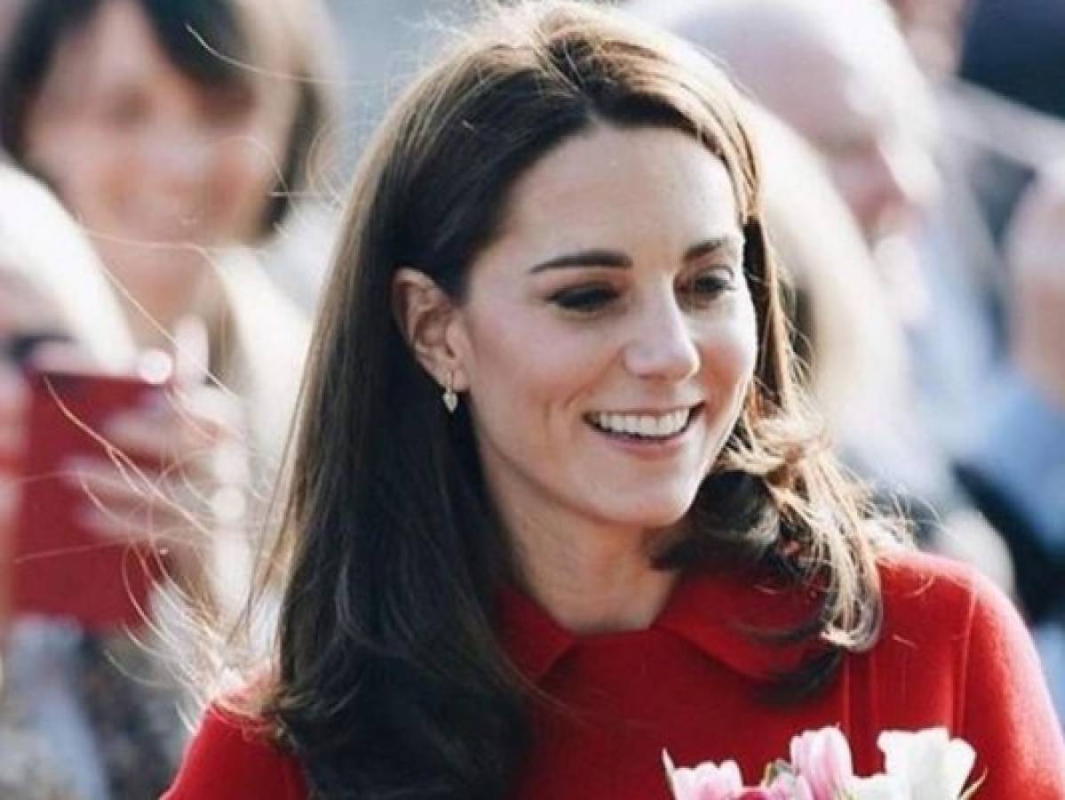 Kate, duquesa de Cambridge, rinde tributo a Lady Di y brilla en bautizo de Archie