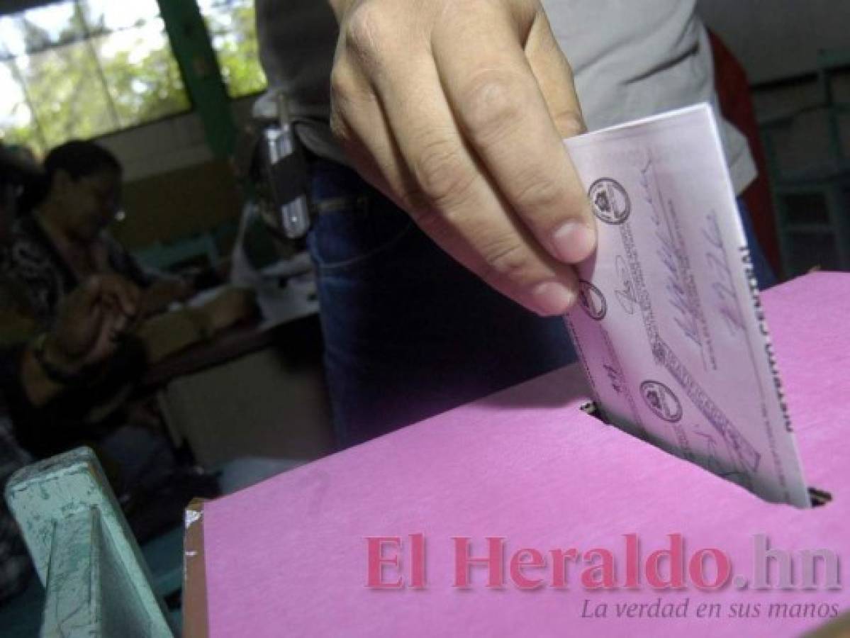 No hay consenso sobre segunda vuelta y reelección en Honduras