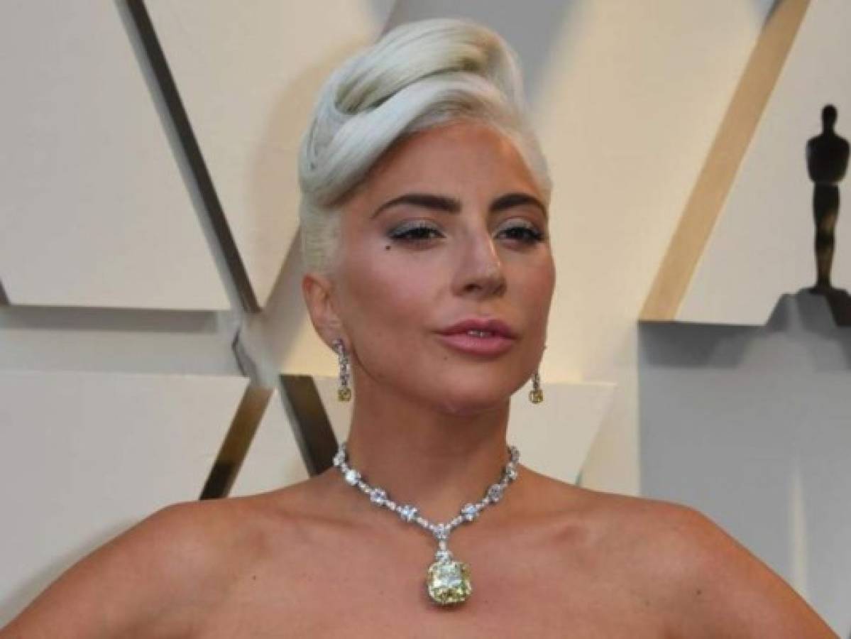 Lady Gaga recibe llaves de West Hollywood por impacto cultural de Born This Way