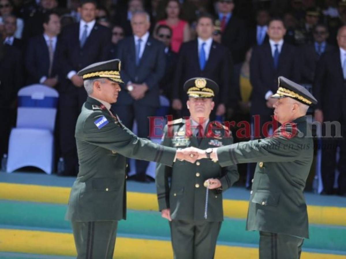 Presidente Hernández encabezó ceremonia de ascensos militares en Honduras