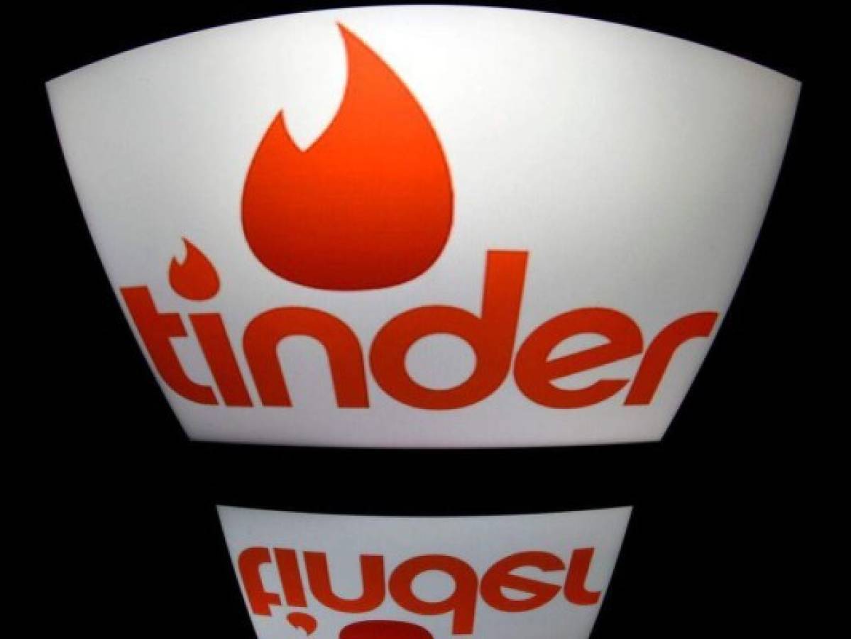 Aplicaciones Tinder y Grindr acusadas de vender datos personales