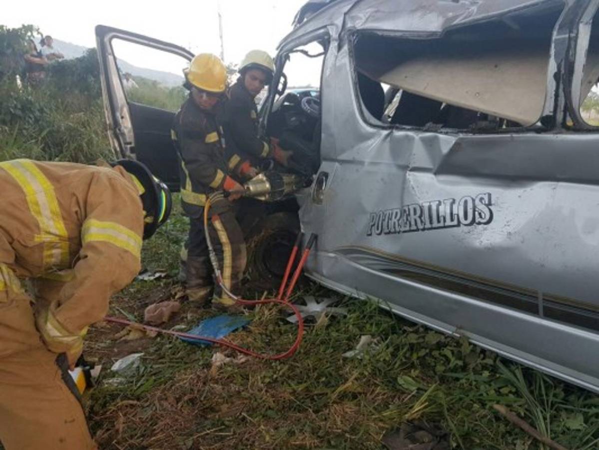 A tres suben los muertos por accidente al norte de Honduras