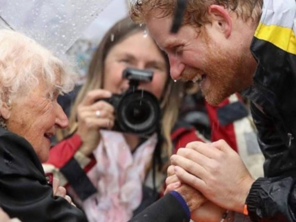 Muere a los 99 años la 'mayor fans' del príncipe Harry
