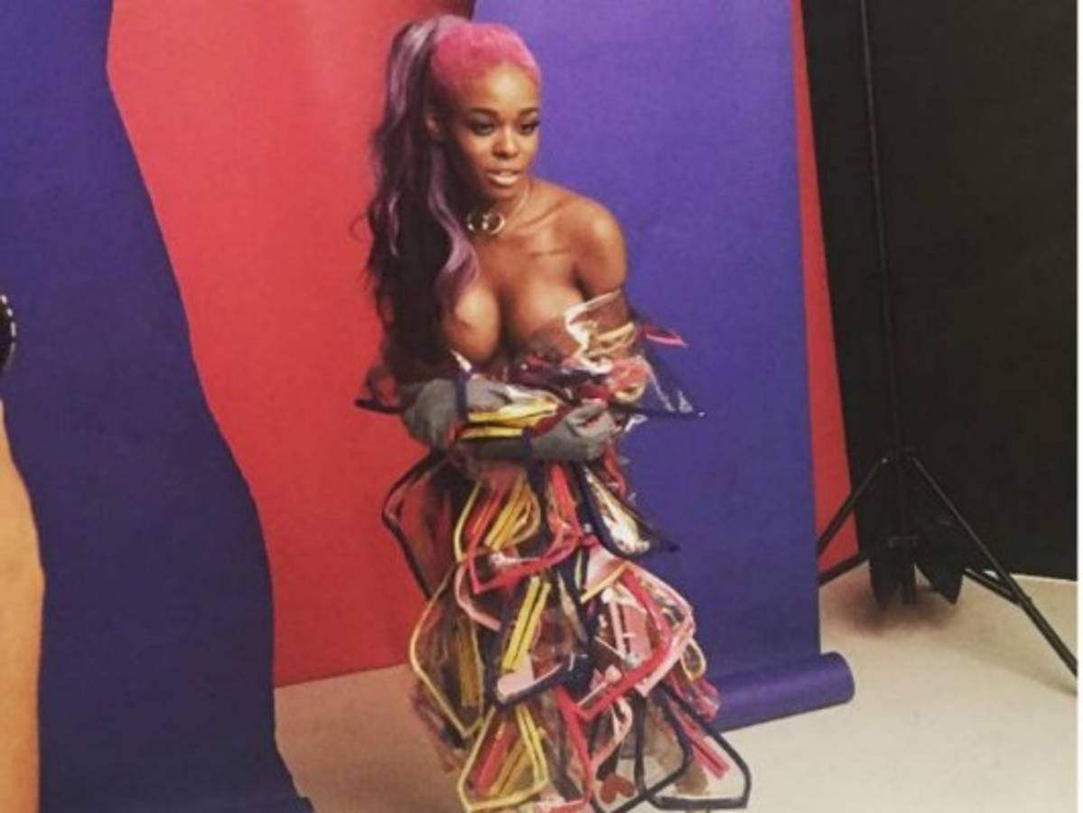Rapera Azealia Banks confiesa que practica brujería en su closet