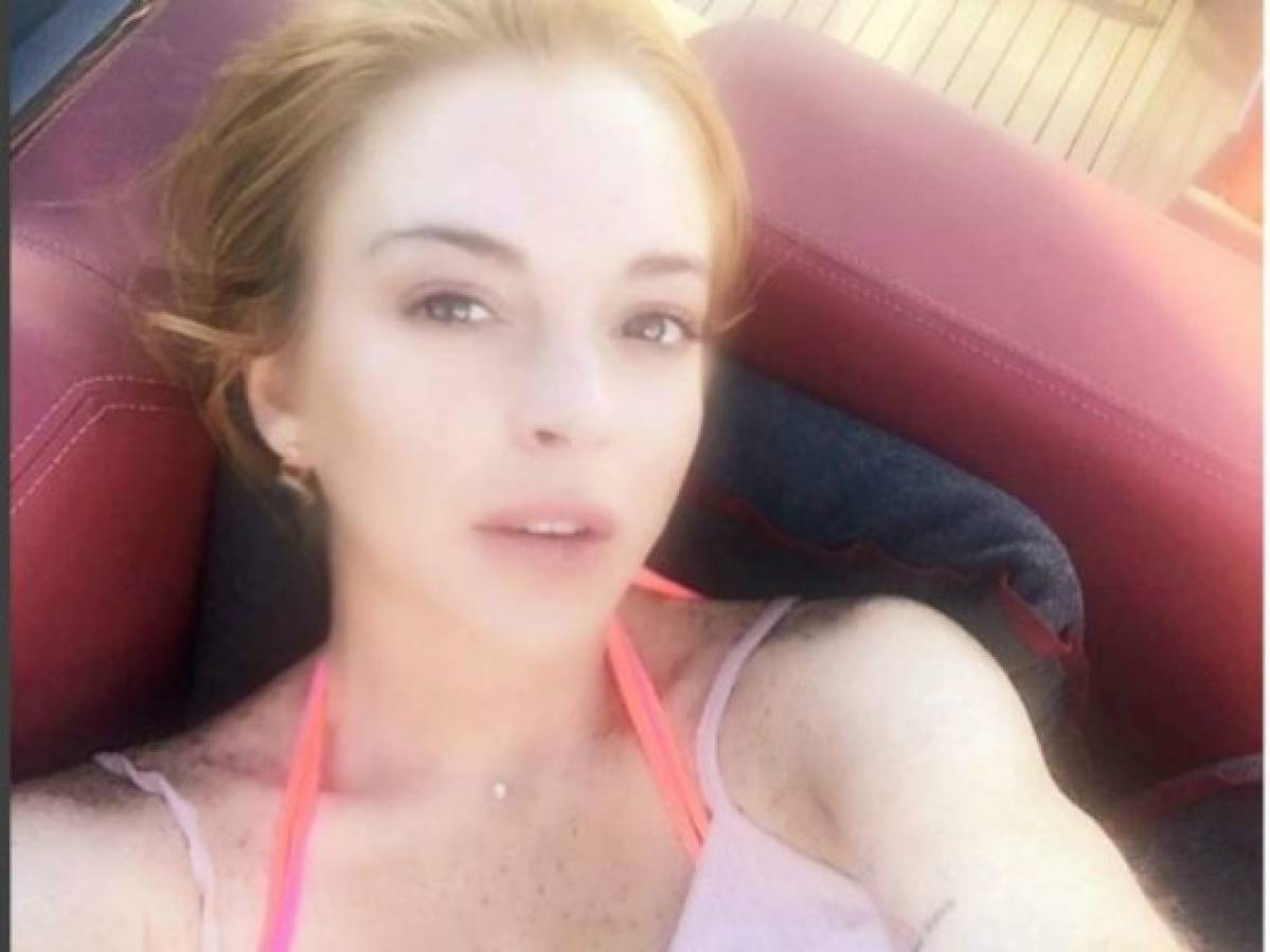 Lindsay Lohan rompe el silencio sobre agresión de su novio en la playa