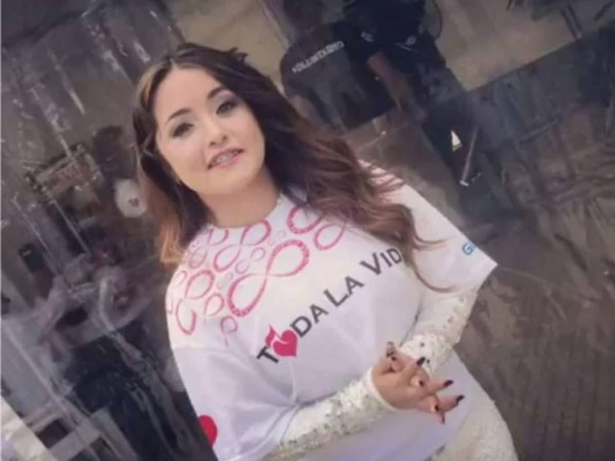 Dinámica presentación de Rubí Ibarra en la Teletón 2017 se roba los aplausos