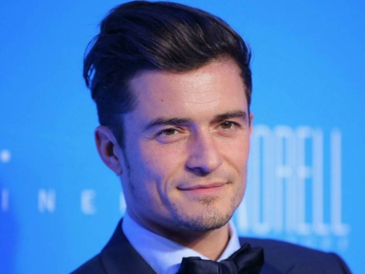 Orlando Bloom es captado desnudo junto a su novia Katy Perry