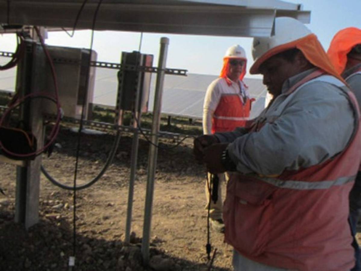 ENEE congela pago del incentivo a las plantas solares