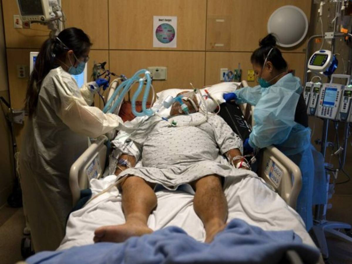 Emiten orden de confinamiento en San Francisco por covid-19 