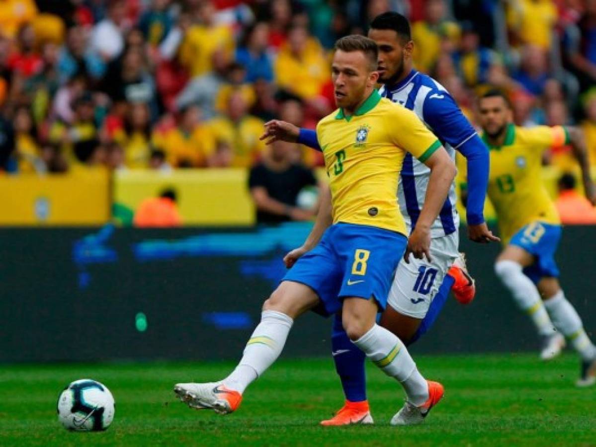 Brasil receta paliza de 7-0 a la Selección de Honduras en Porto Alegre