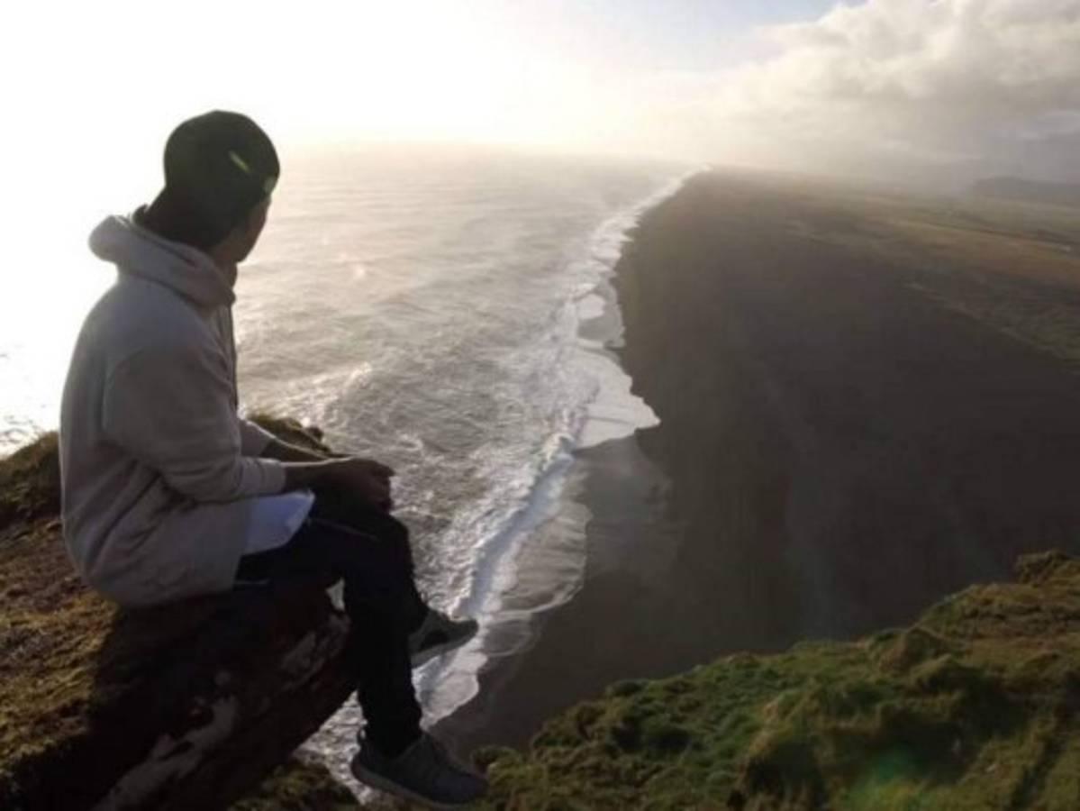 Justin Bieber visita cañón islandés y se disparan las visitas al sitio