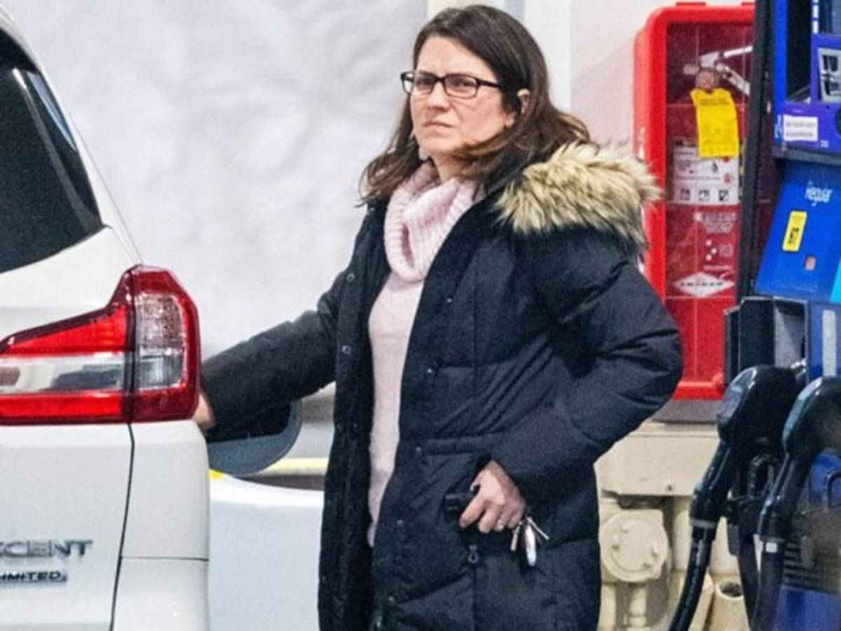 Interpol emite ficha roja contra esposa de un diplomático estadounidense