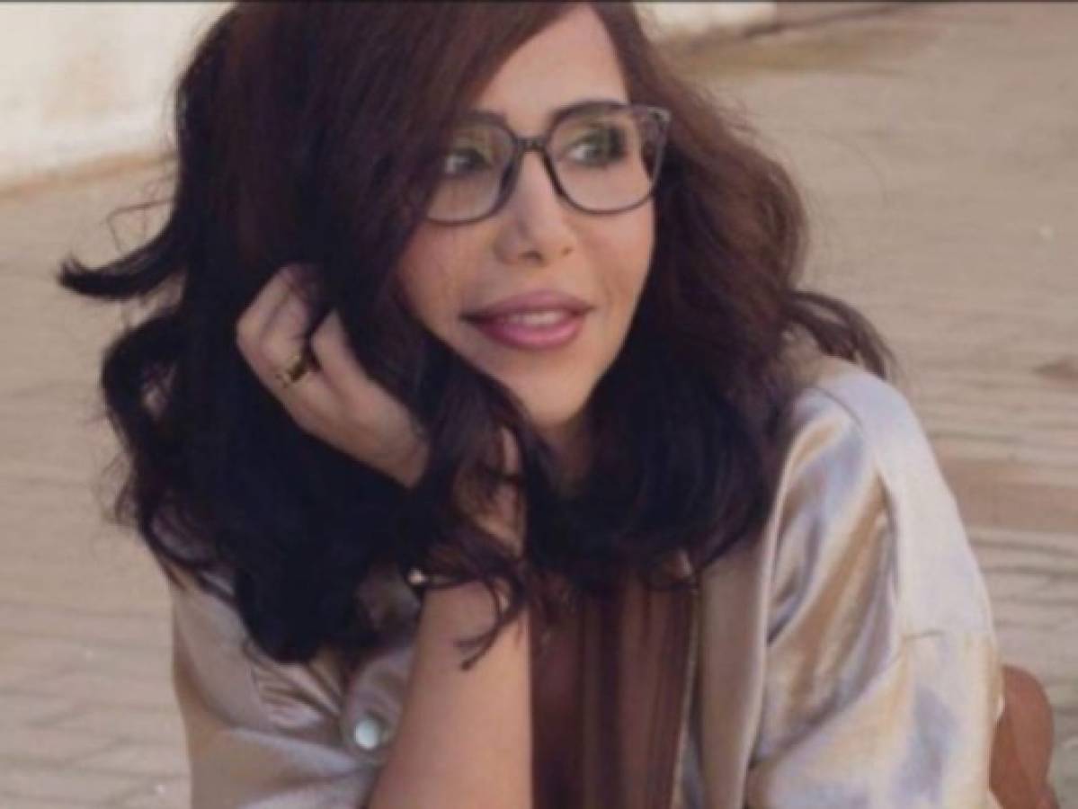 Dos años de cárcel para mujer transgénero en Kuwait por 'imitar al sexo contrario'