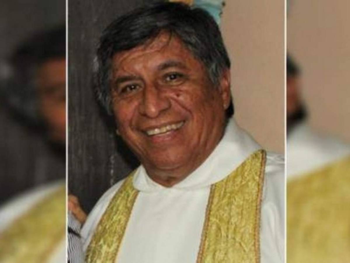 Con una misa dan último adiós al sacerdote Rudi Mejía en Copán