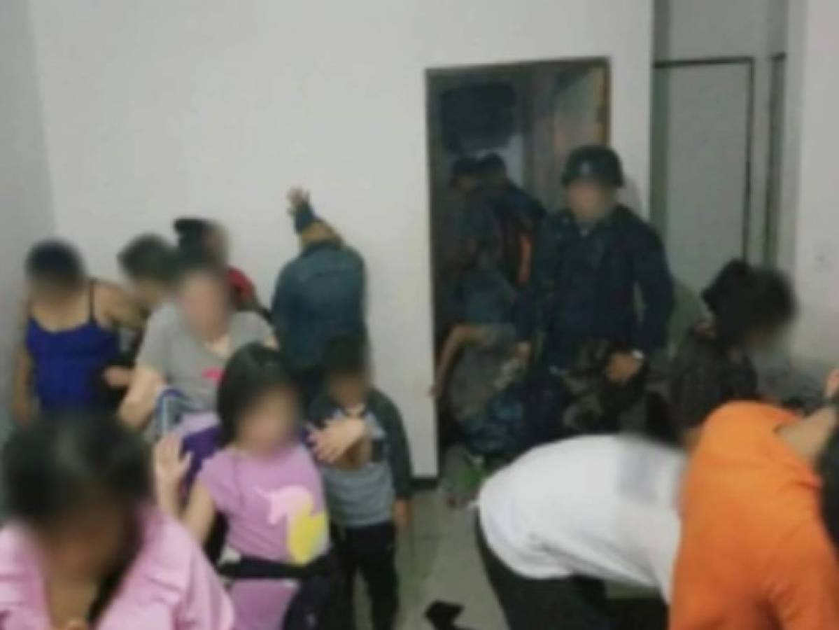 Rescatan a 45 migrantes centroamericanos de una casa en Tamaulipas