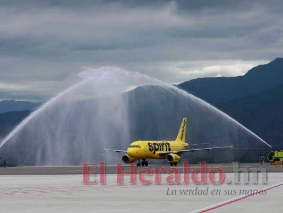 Traslado de cuatro aerolíneas a Palmerola será de forma paulatina