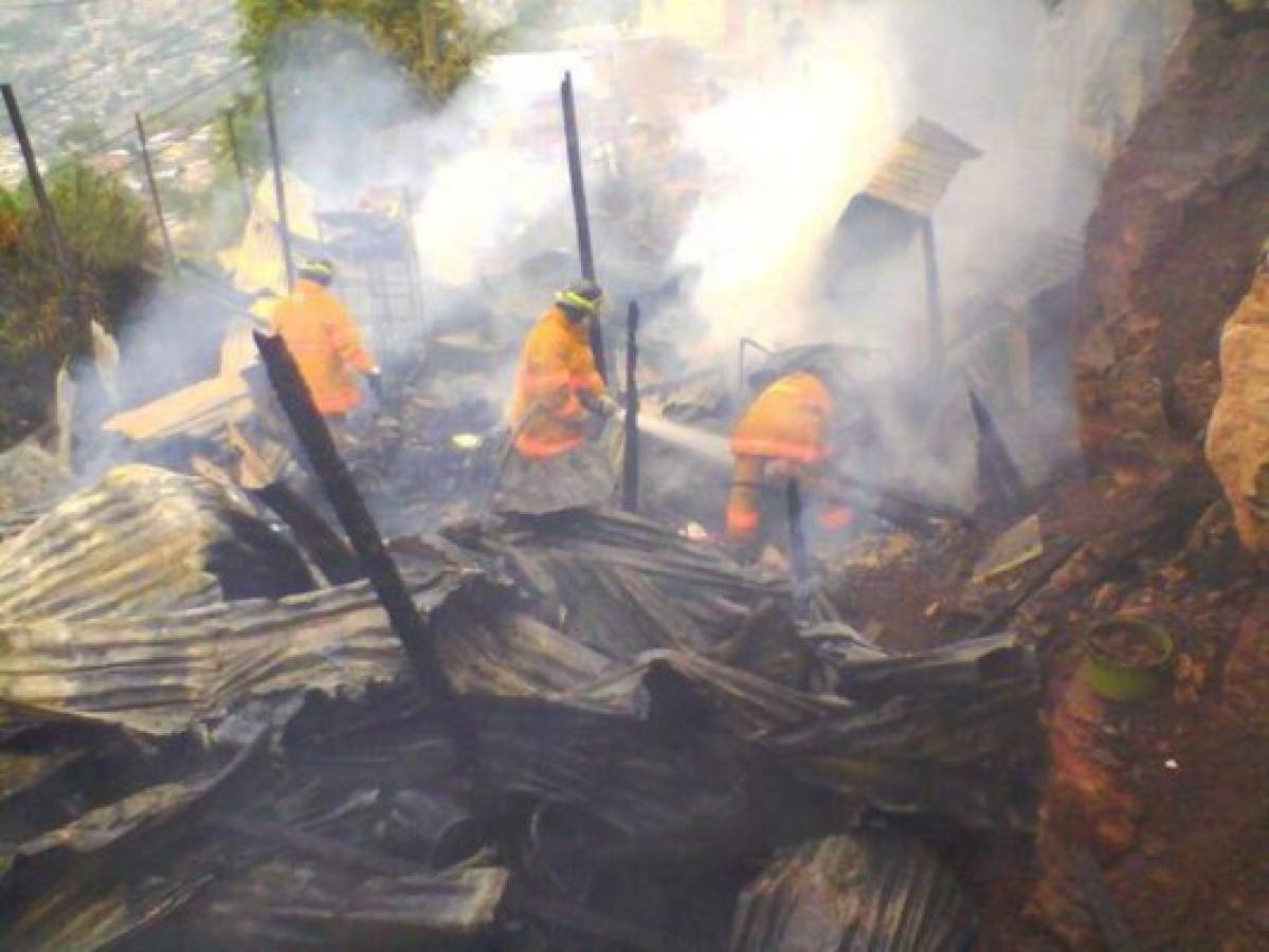 Seis casas destruidas en dos incendios en Tegucigalpa