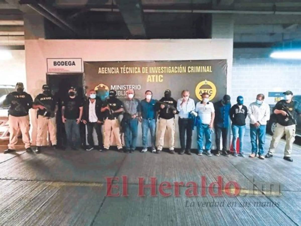 Fiscalía propone 67 medios de prueba en el caso '14 contratos' del IHSS