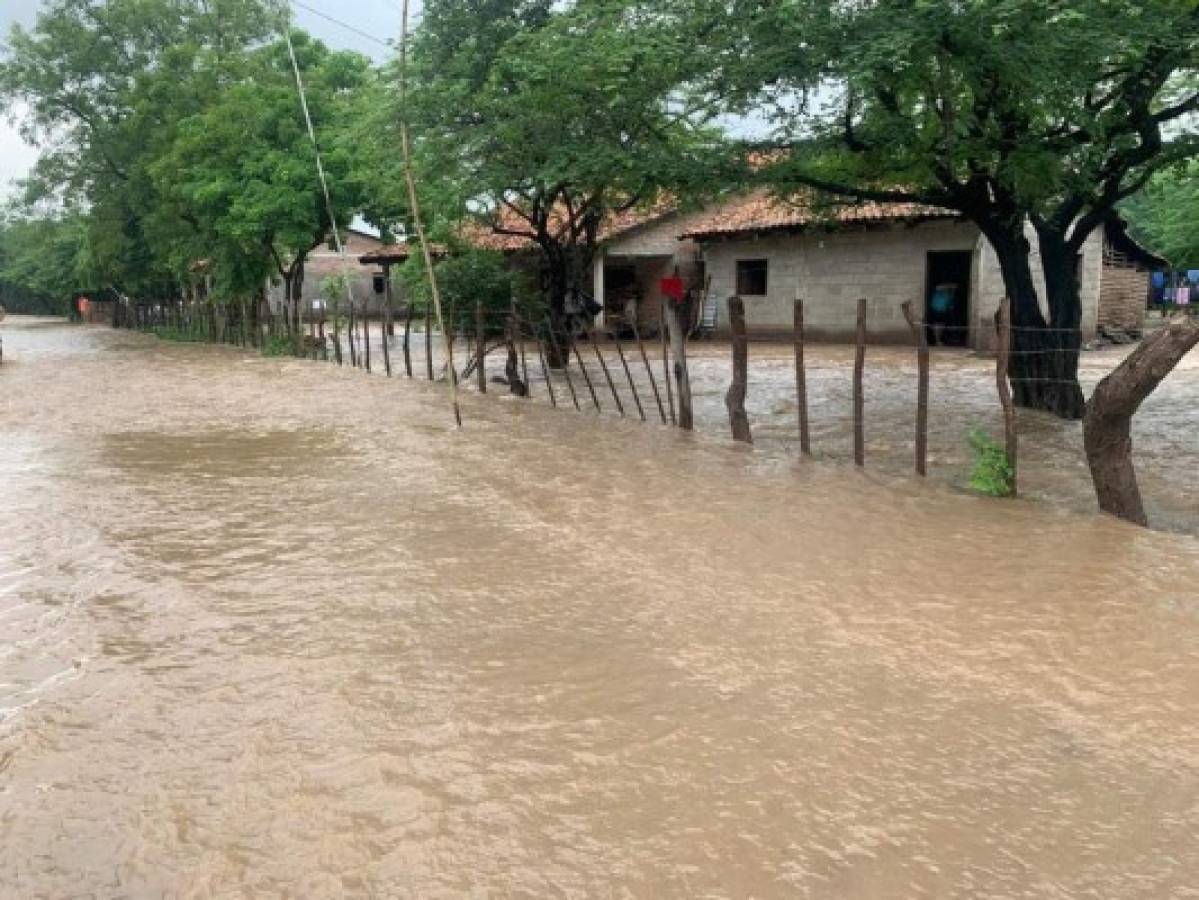 Así están de anegados algunos sectores de Valle, en el sur del país.