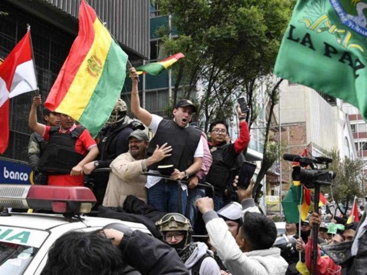 Luis Fernando Camacho pide elecciones el 19 de enero