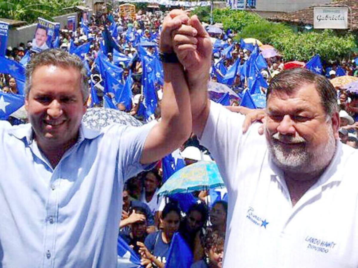 Reciba noticias políticas en su celular