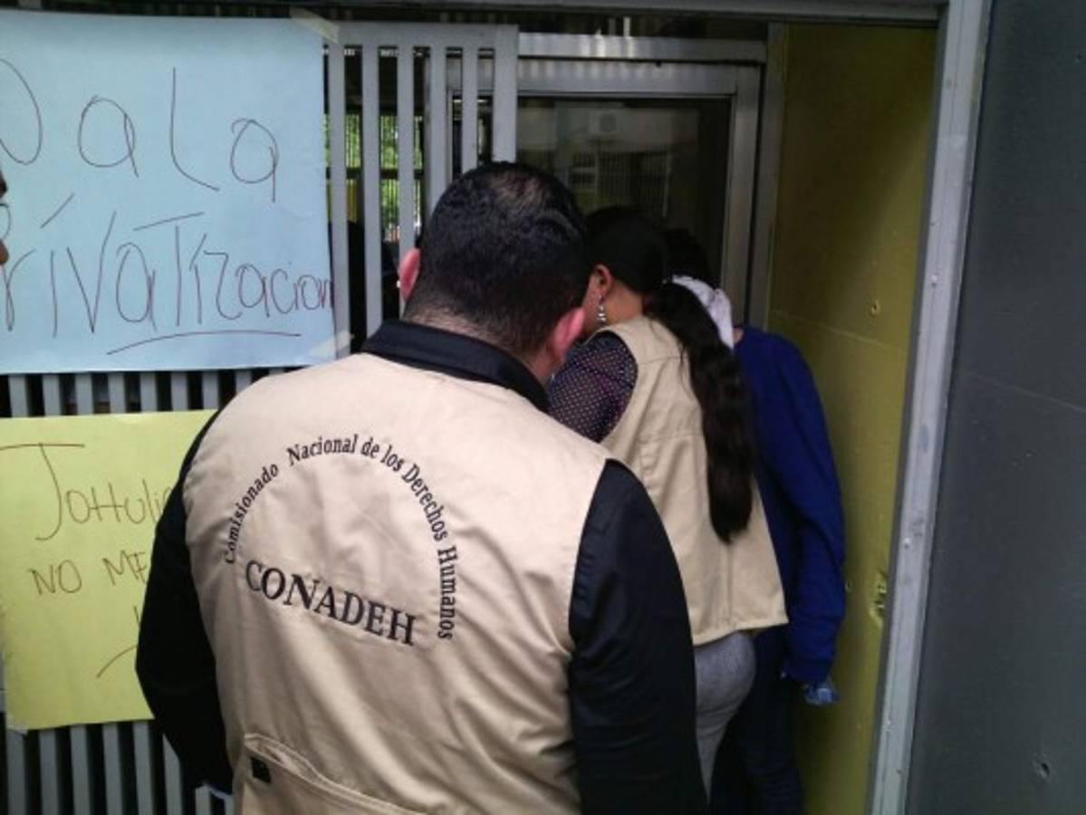 'Encerrona” a las autoridades en la ciudad universitaria