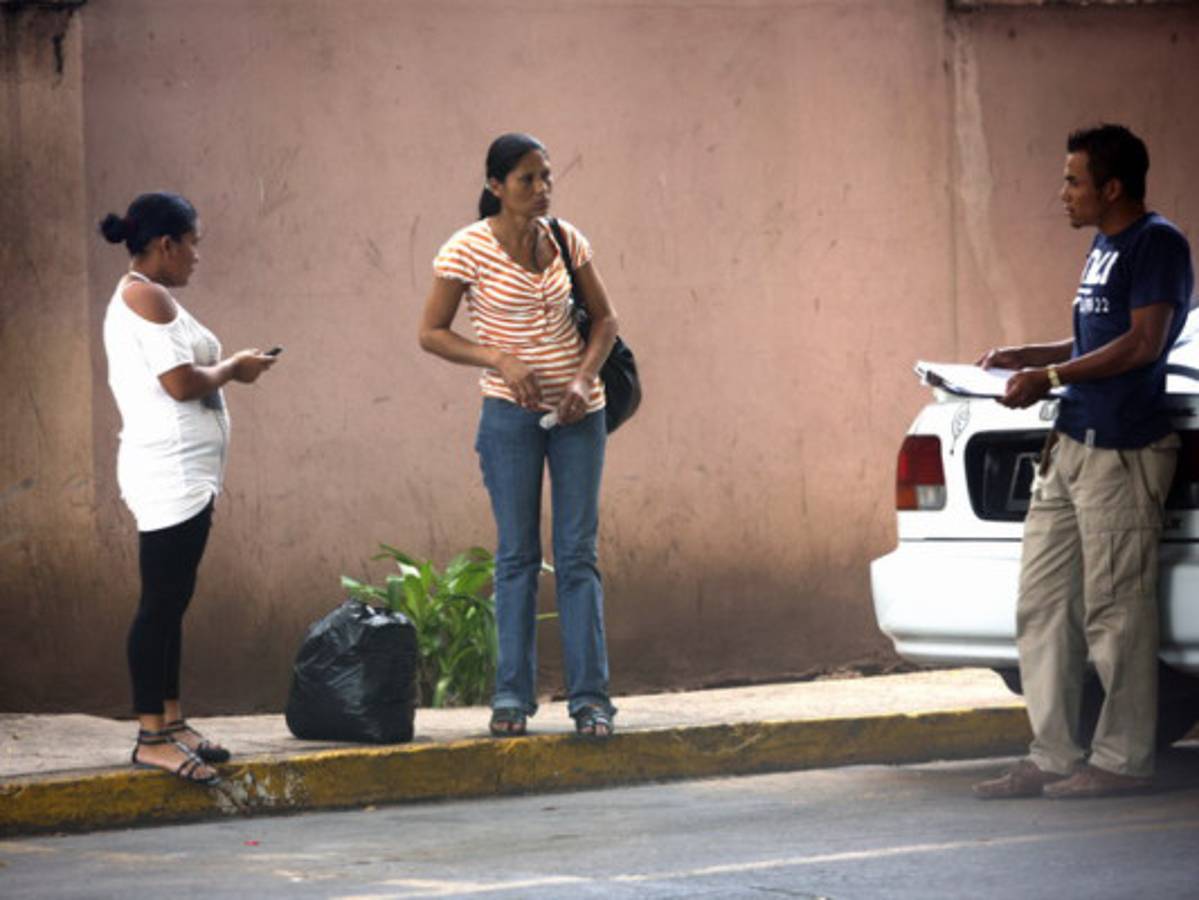Fallece menor abandonado en carretera de Honduras tras identificarlo su madre