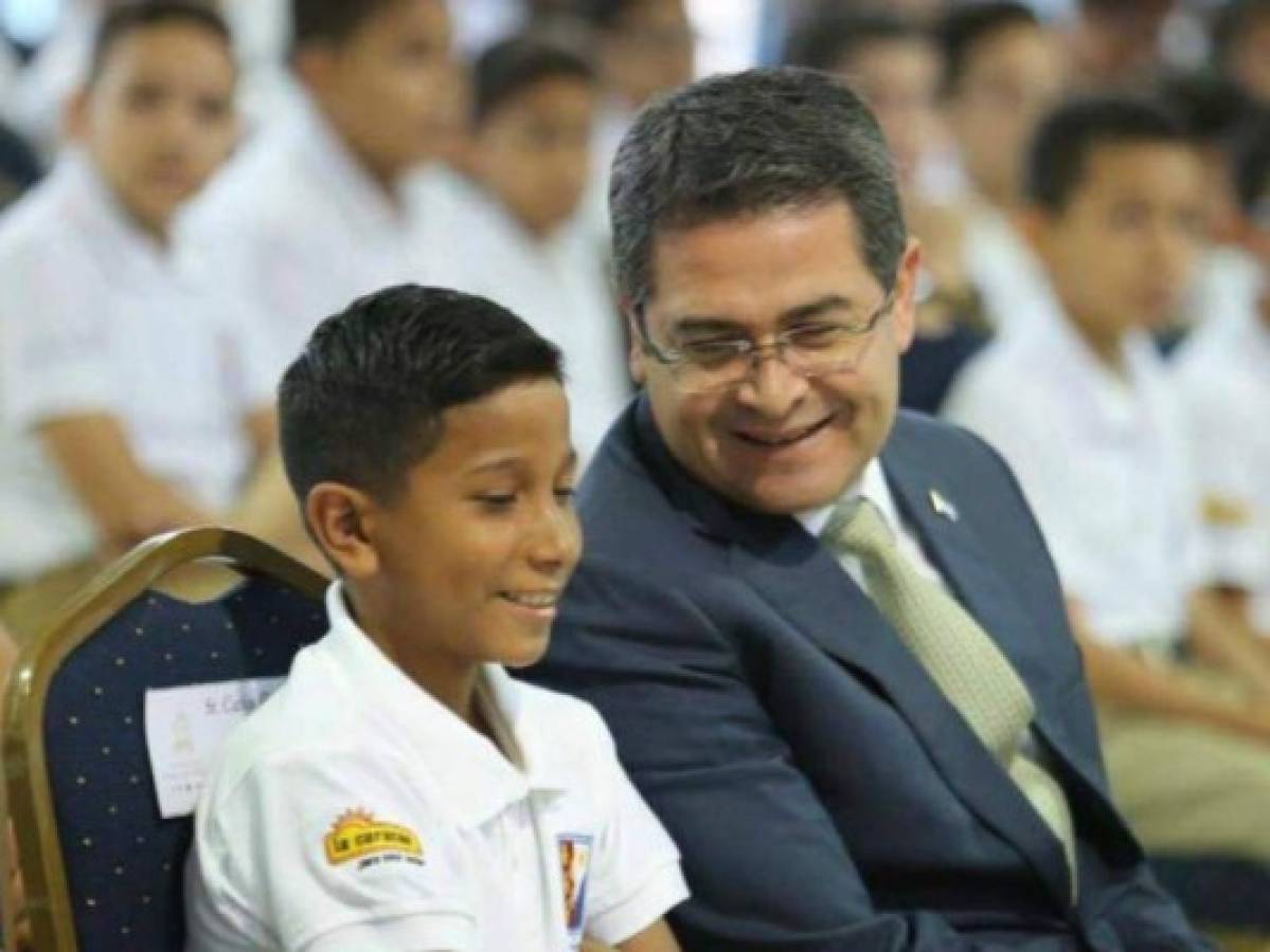 Conozca la propuesta educativa de Juan Orlando Hernández