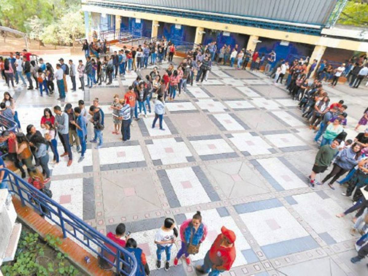 UNAH espera más de 13,500 alumnos de primer ingreso