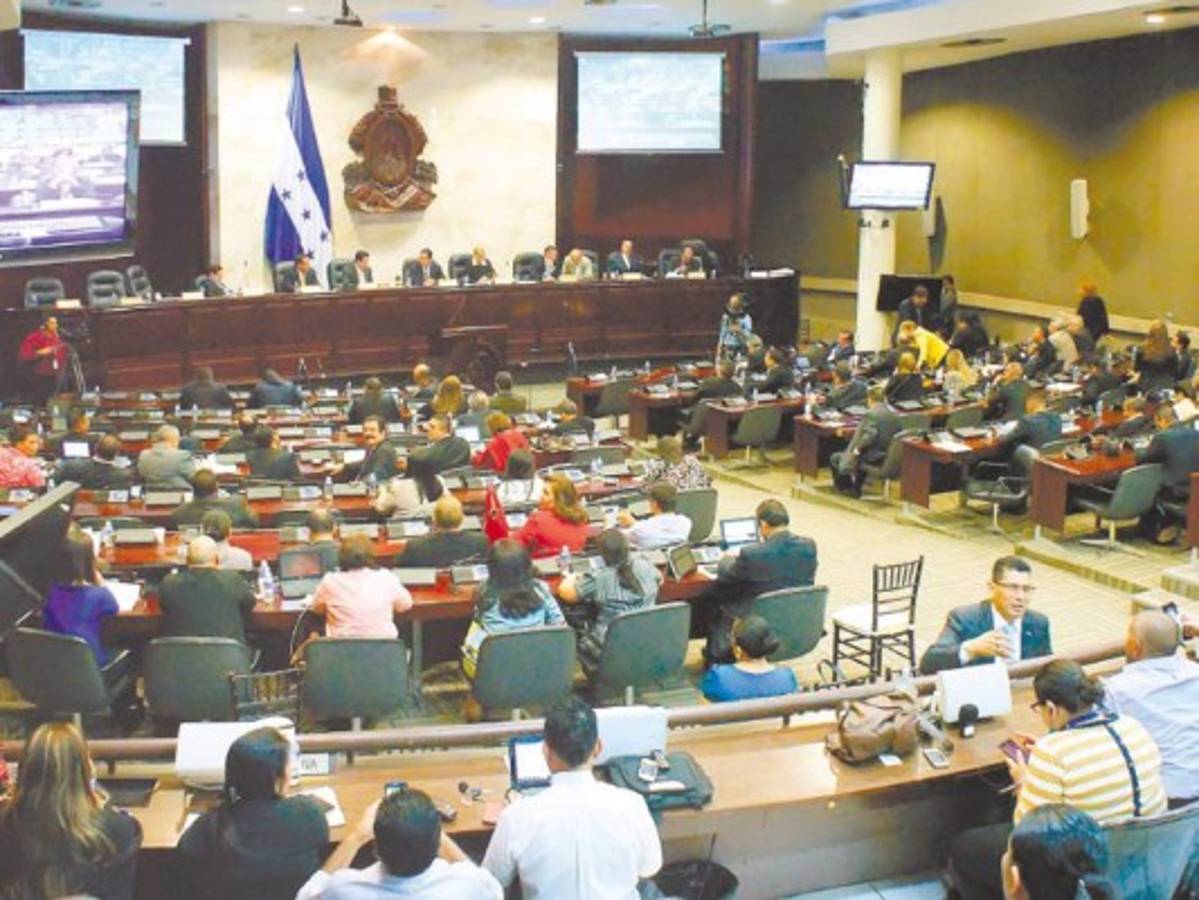 Con ley blindan selección de jueces anticorrupción